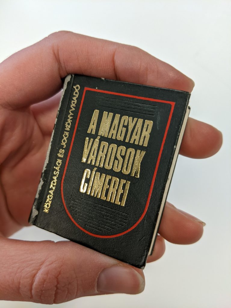 Hungarian Miniature Books in the Golden Era